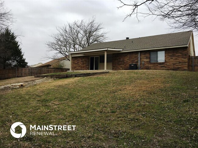 Foto del edificio - 508 Nora Ln