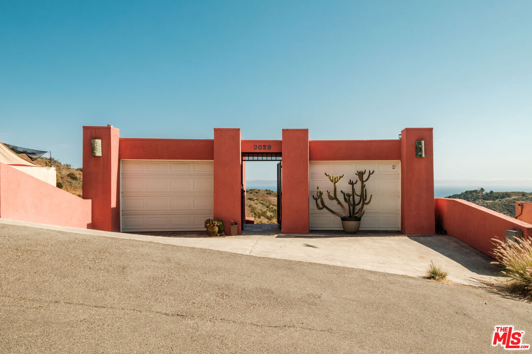 Foto principal - 3029 Sequit Dr