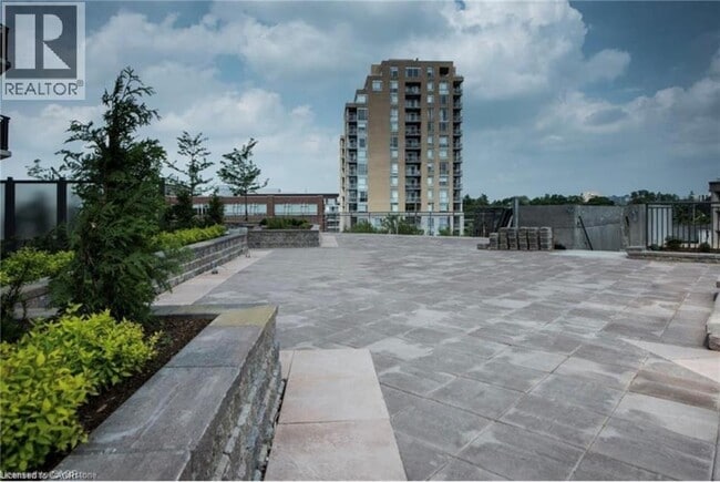 Photo du bâtiment - 144 Park St