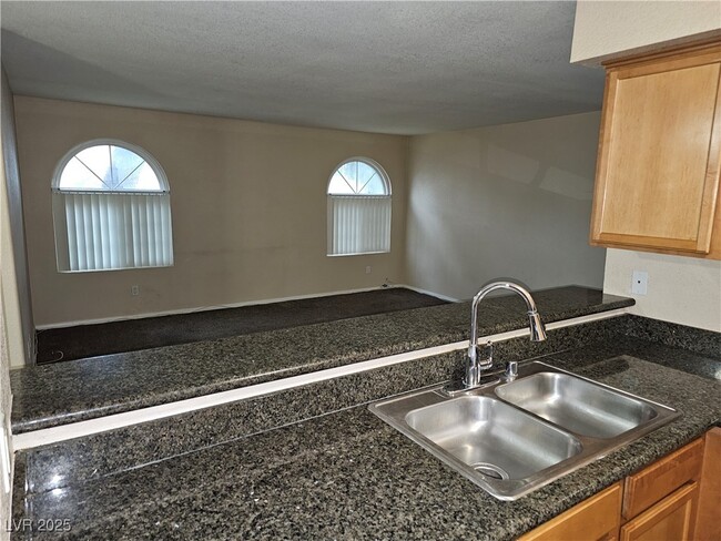 Foto del edificio - 3145 E Flamingo Rd