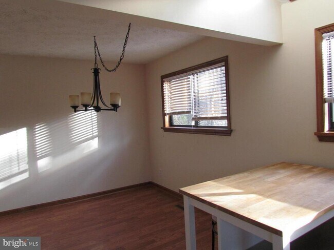Foto del edificio - 23350 Black Oak Ct