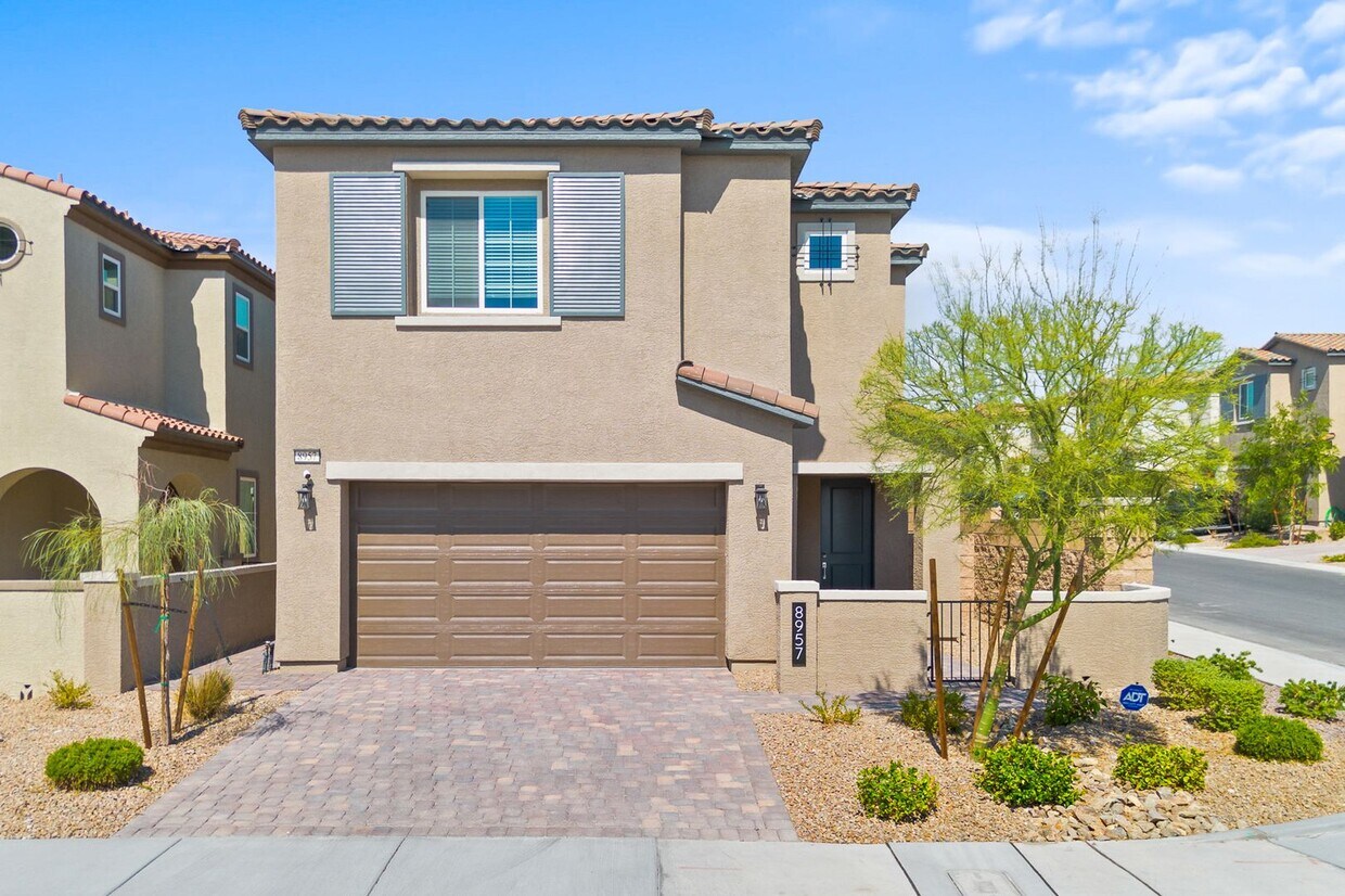 Foto principal - Stunning 3 Bedroom Home with SOLAR in Skye...