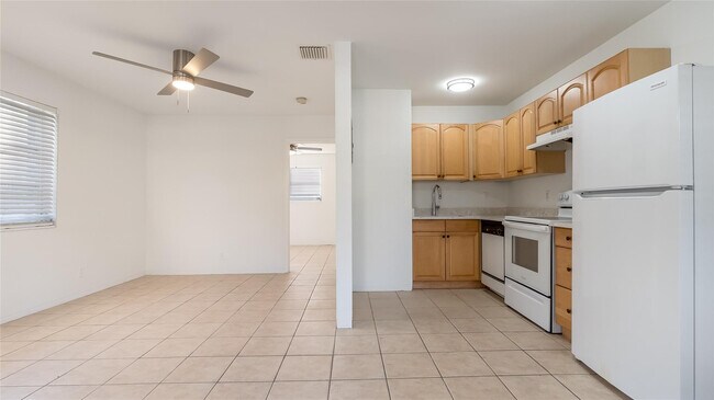 Foto del edificio - 709 SE 15th St