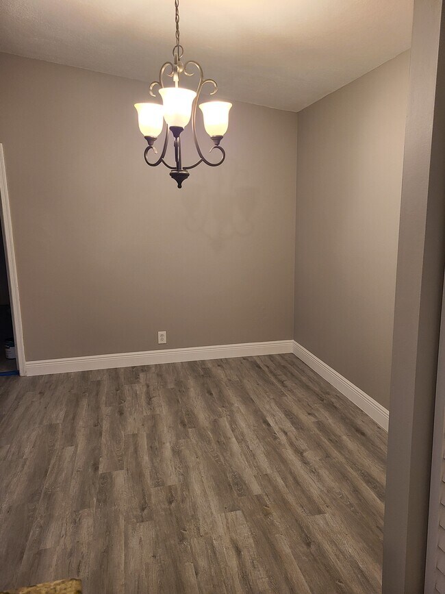 Foto del edificio - 1215 SW 73rd Ave