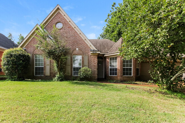 Building Photo - 5591 Walden Ridge Dr