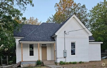 Building Photo - 408 Kirk St