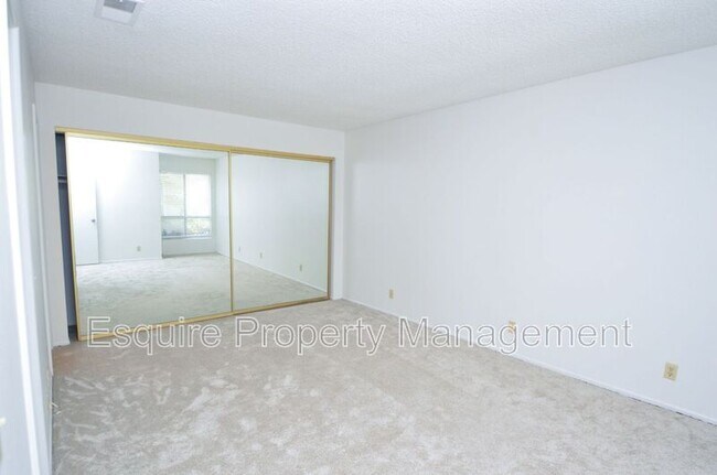 Building Photo - 3731 Ketch Ave