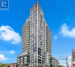 Building Photo - 501-501 St Clair Ave W