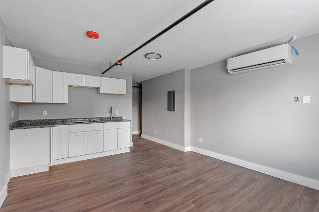 Building Photo - 4347 Clarkwood Pkwy