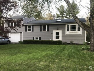 Building Photo - 44 Simsbury Manor Dr