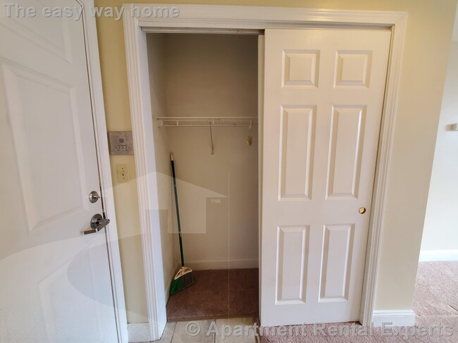 Foto del edificio - 15 Pearl St