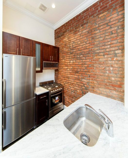 Interior - 340 East 81st Street