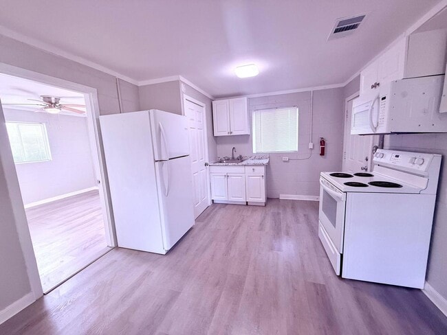 Foto del edificio - 2305 SW 2nd St
