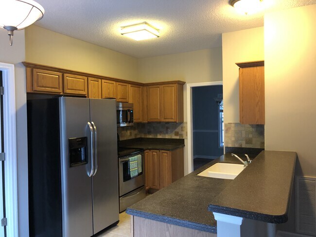 Foto del edificio - 1343 Chadwick Shores Dr