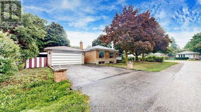 Building Photo - 57 Millerdale Rd