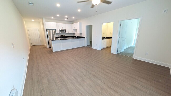 Foto del interior - 6801 West Apartments