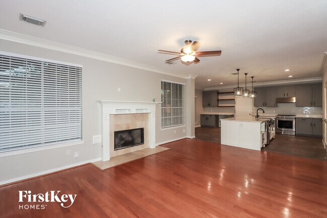 Building Photo - 1505 Cherokee St