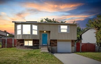 Building Photo - 5522 S 3500 W