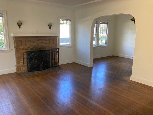 Photo - 1924 Fifth Ave House