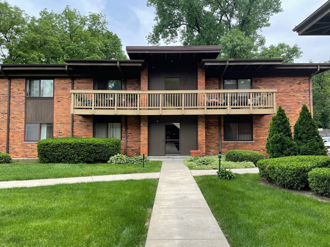 481 Duane Terrace Unit A1, Glen Ellyn, IL 60137 Condo for Rent in