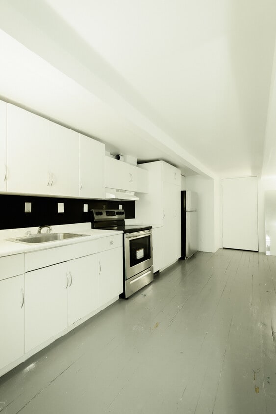 Primary Photo - 20 Murray St