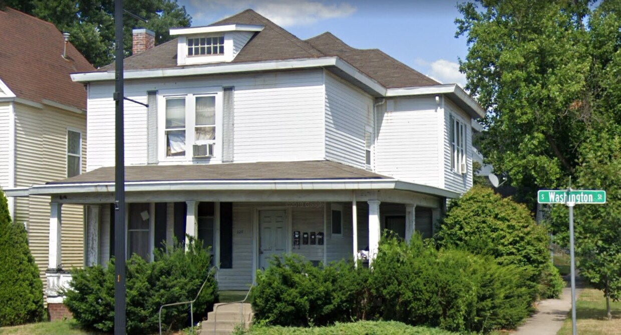 Primary Photo - 320 S Washington St