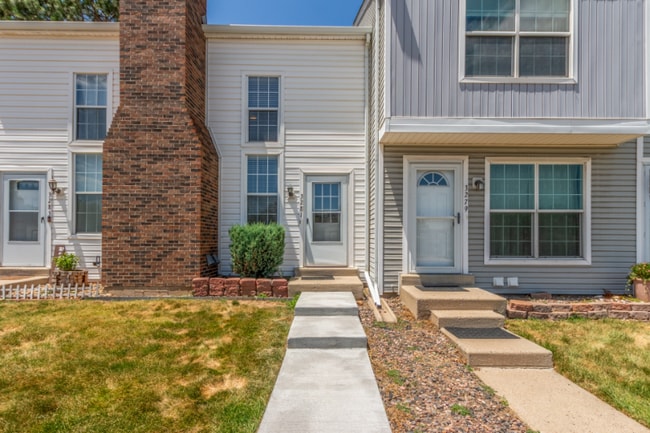 Photo - 3281 S Estes St Townhome