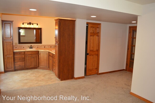Building Photo - 3 br, 2 bath House - 28400 Hwy 67 N