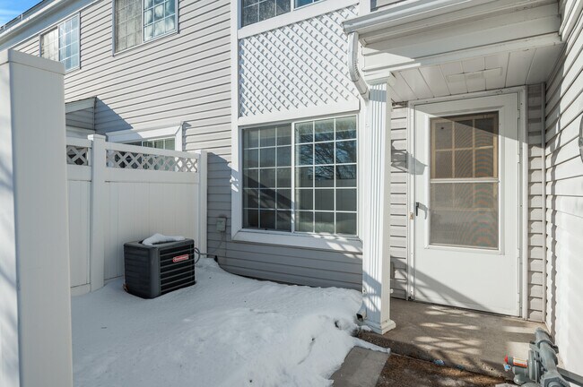 Building Photo - 12240 Killdeer St NW