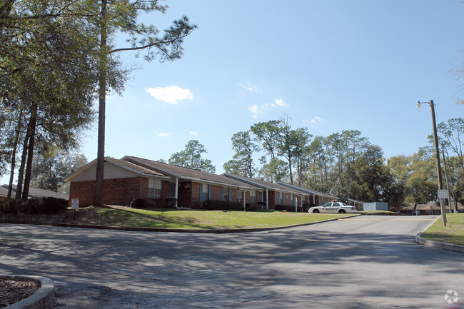 Hilltop Manor Apartments Apartments - Ocala, Fl 