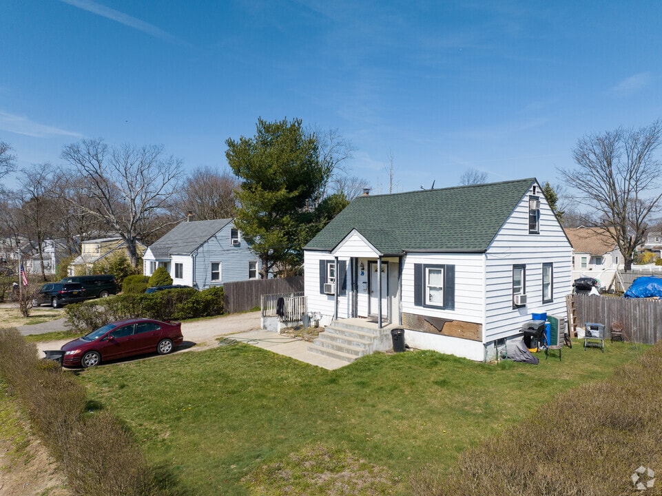 Central Islip