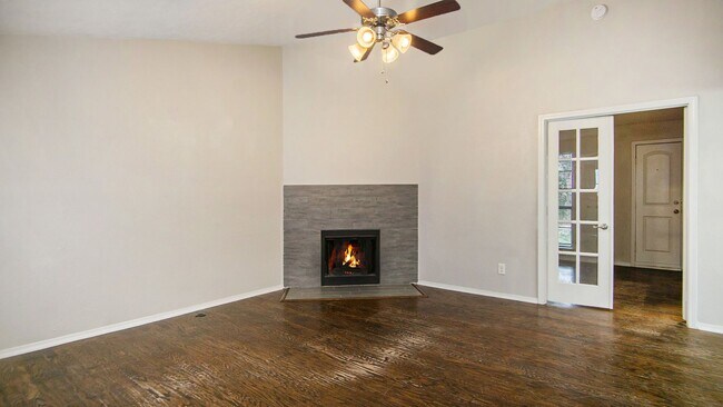 Foto del edificio - Updated 2/2 with Granite Counter Tops and ...