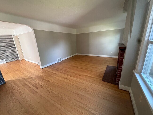 Foto del edificio - 2507 Brookview Blvd