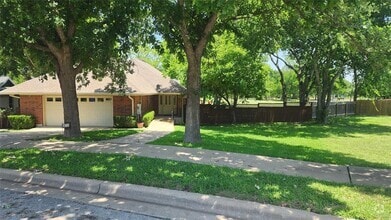 Building Photo - 603 Greenfield Cove