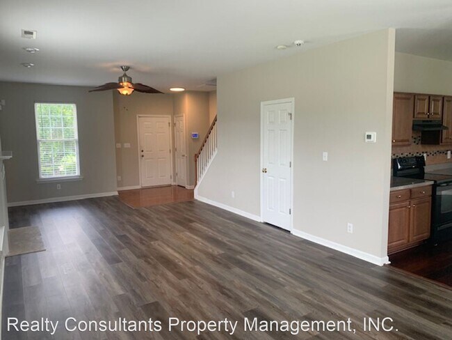 Building Photo - 4 br, 2.5 bath House - 3541 Running Cedar ...