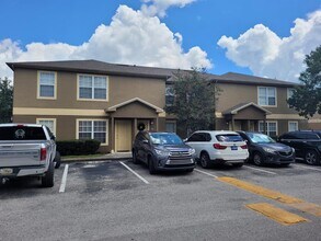 Building Photo - 36027 Deer Creek Dr