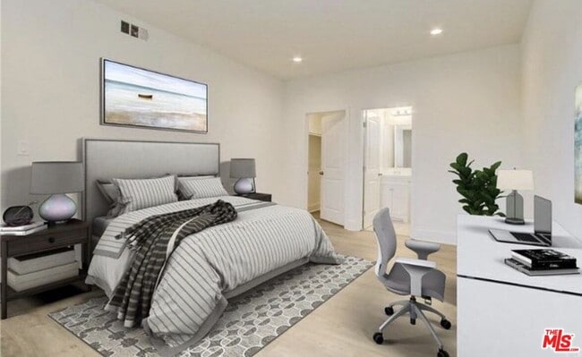 Foto del edificio - 2635 Hauser Blvd