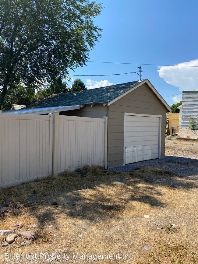 Building Photo - 1 br, 1 bath House - 1538 S 8th St W