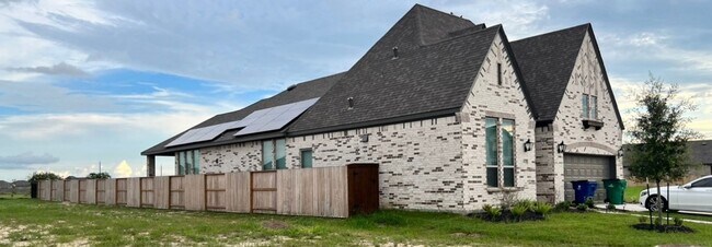 Building Photo - 9623 Wright Dr