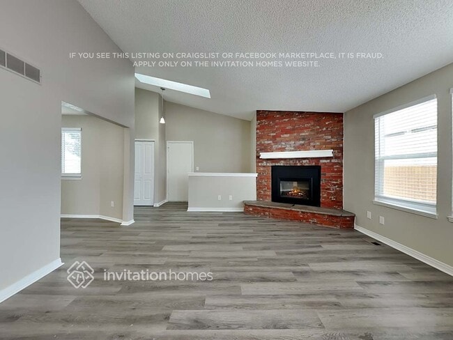 Building Photo - 801 S Rifle Way