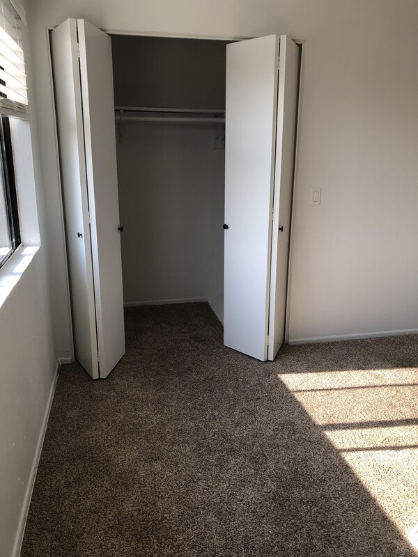 Foto del edificio - 2202 Hess Circle