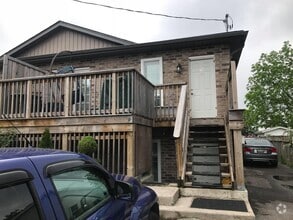 Building Photo - 15 Chicopee Park Ct