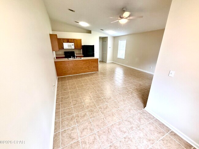 Foto del edificio - 2405 Allison Ave