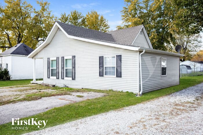 Primary Photo - 102 N California St