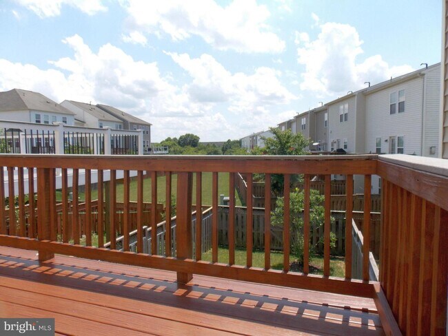 Building Photo - 25103 Green Mountain Terrace