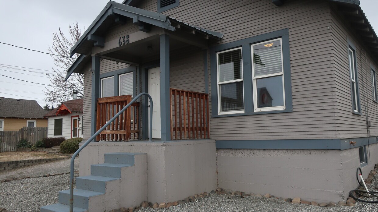 638 N Miller St, Wenatchee, WA 98801 House Rental in Wenatchee, WA