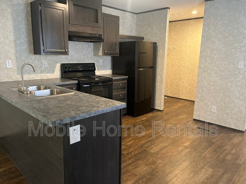 212 Ridgewood Dr, Centerville, GA 31028 House Rental in Centerville