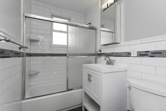 Photo - 8610 Newkirk Ave Apartment