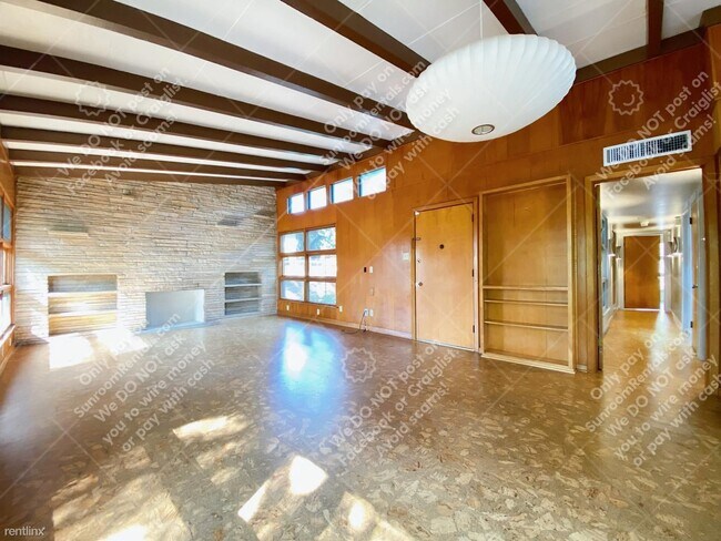 Building Photo - 2 br, 1 bath House - 2602 Rae Dell Ave