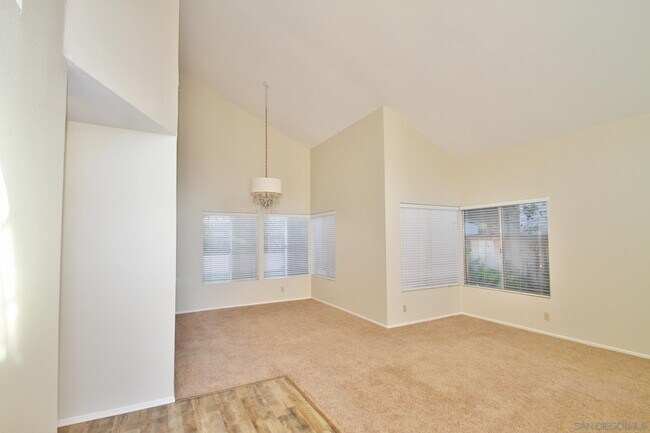 Foto del edificio - 12576 Sundance Ave